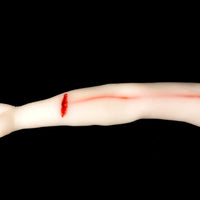 Modelo de brazo para entrenamiento de heridas trauma sangrado emergencia